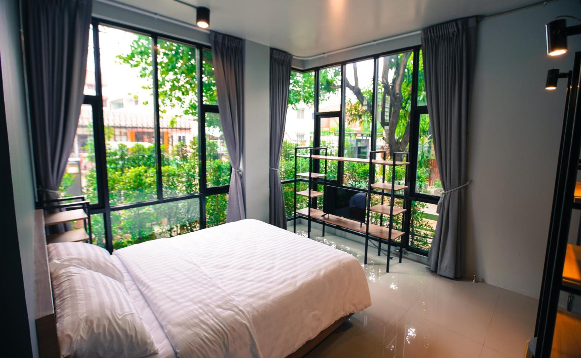Bed garden 26 Vandrarhem Bangkok Exteriör bild
